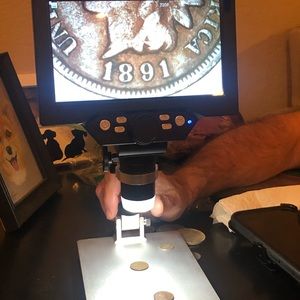 Meet your Posher, Douglas